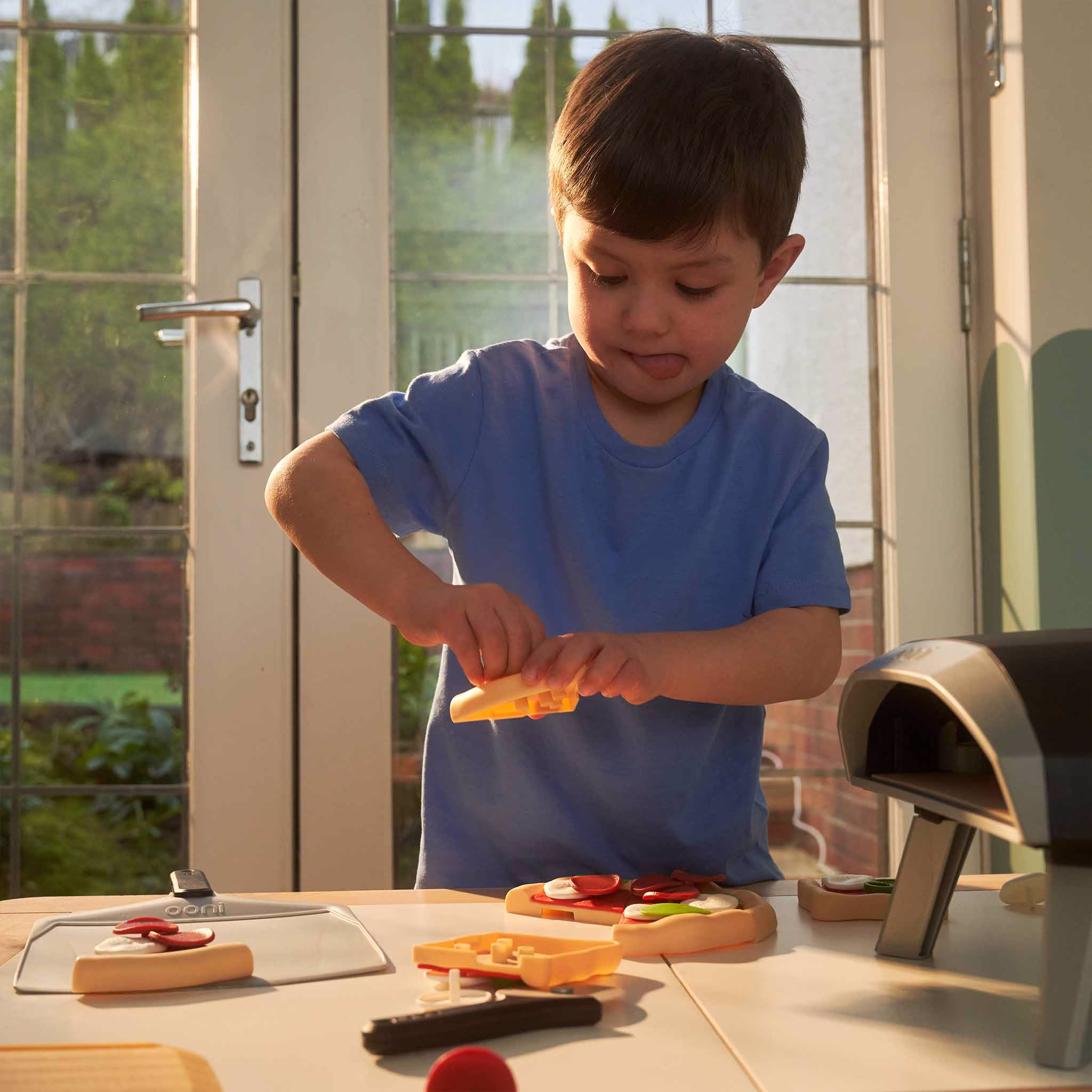 Casdon Ooni Toy Pizza Oven