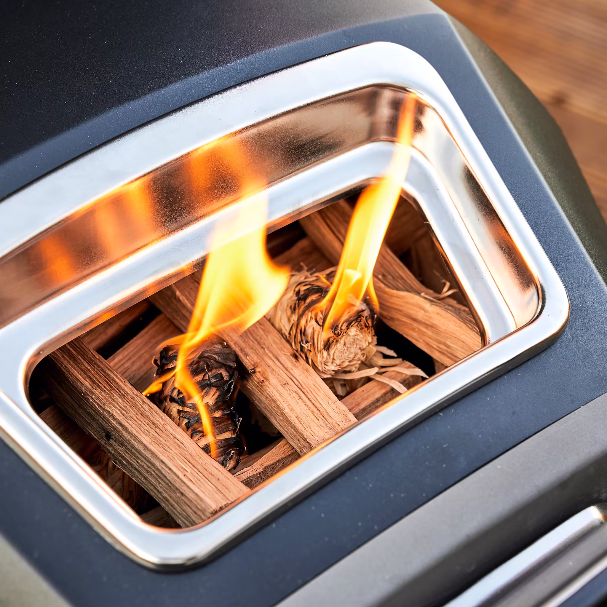 Ooni Karu 2 Multi-Fuel Pizza Oven - 2nd Generation
