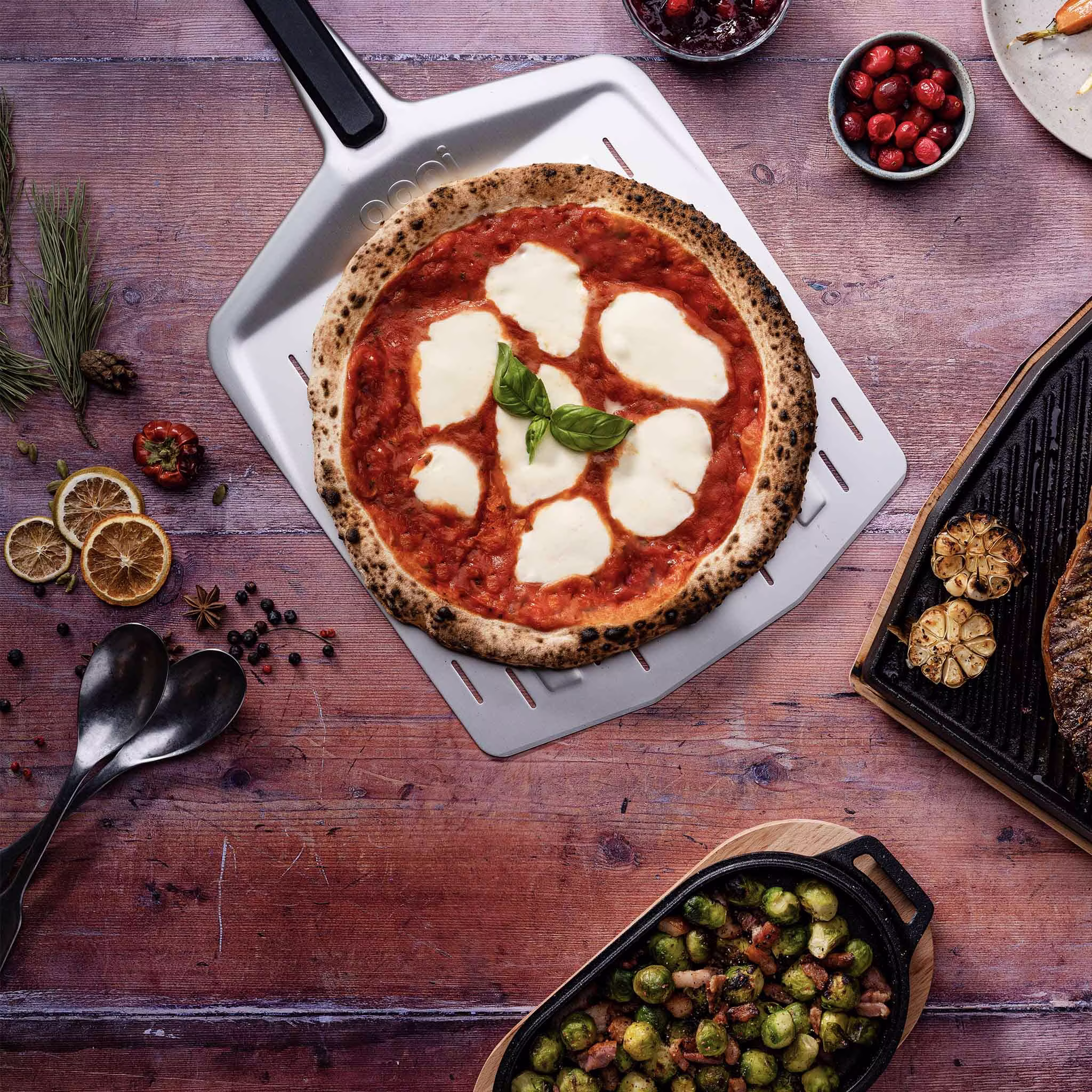 Ooni Perforated Pizza Peel